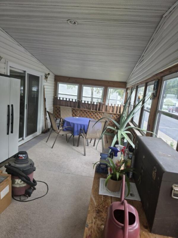 1993 Carrollton Manufactured Home