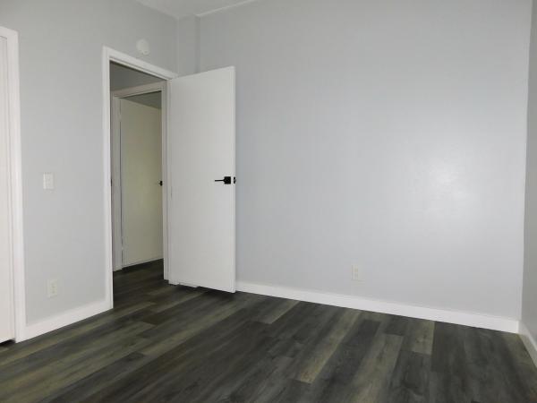 1986 BARR Mobile Home For Sale