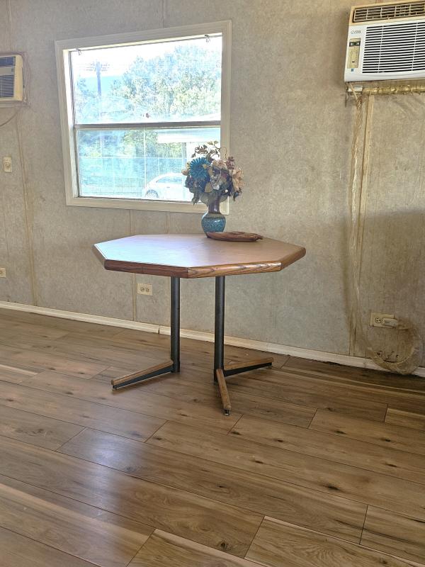 1971 ELDO Mobile Home For Sale