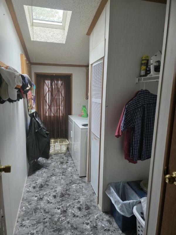 1993 Carrollton Manufactured Home
