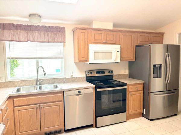 2006 SKYL Manufactured Home