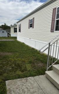 2012 Commodore Manufactured Home