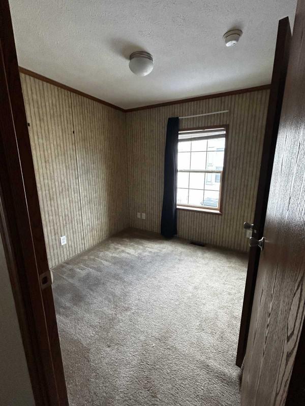 2012 Commodore Manufactured Home