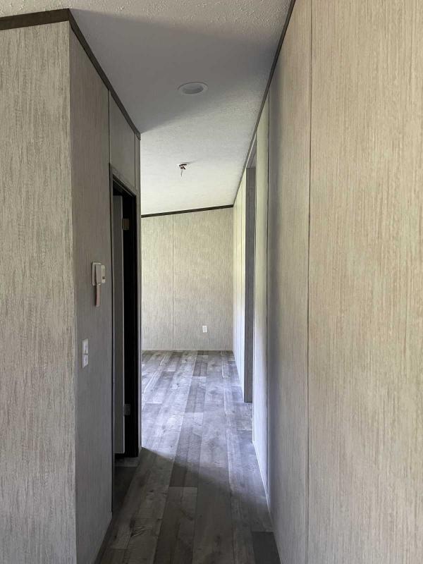 2025 Colony DT1015P Manufactured Home