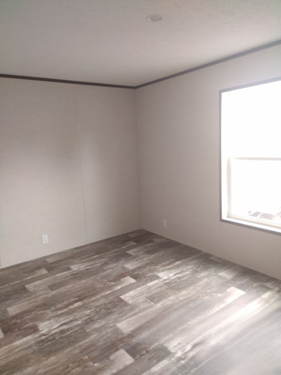 Photo 4 of 10 of home located at 24 Erin Lane #88 Scottsbluff, NE 69361