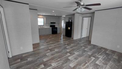 Photo 2 of 6 of home located at 5291 Collins Rd., #342 Jacksonville, FL 32244