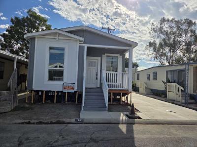 Mobile Home at 10001 West Frontage Road, Space 12 South Gate, CA 90280