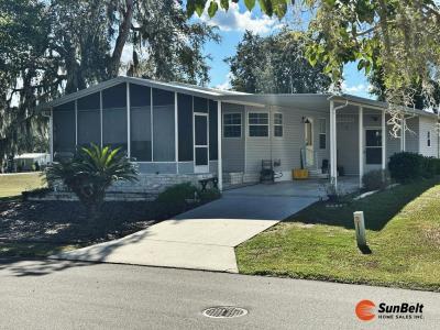 Photo 2 of 25 of home located at 425 Tulip Drive Fruitland Park, FL 34731