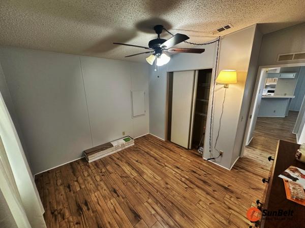 1992 SUNC Mobile Home