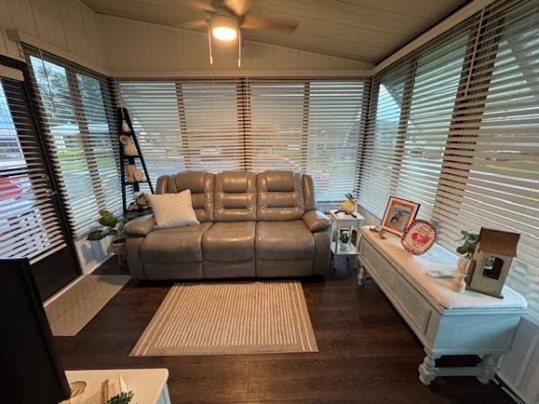 1983  Mobile Home For Sale