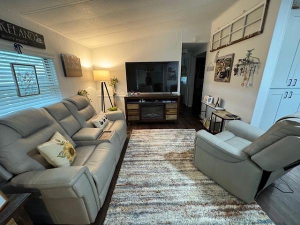 1983  Mobile Home For Sale