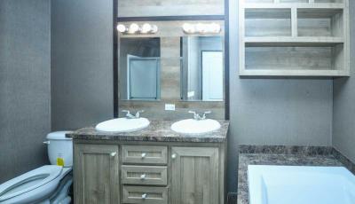 Photo 2 of 27 of home located at 292 Oak Pond Dr. Manvel, TX 77578