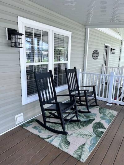 Photo 3 of 25 of home located at 18679 Pondview Dr Foley, AL 36535