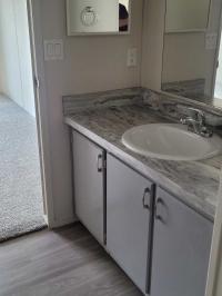 2000 Redman Manufactured Home