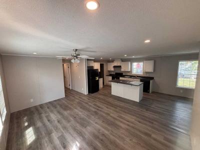Photo 2 of 7 of home located at 21252 Walnut Ct., #138 Warrenton, MO 63383