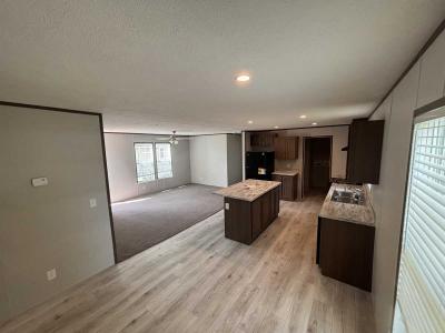 Photo 2 of 7 of home located at 21549 Lakeview Dr., #333 Warrenton, MO 63383