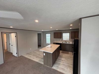 Photo 2 of 8 of home located at 21458 Lakeview Dr., #141 Warrenton, MO 63383
