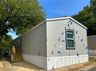 Mobile Home at 3 Espinosa Dr. Austin, TX 78744