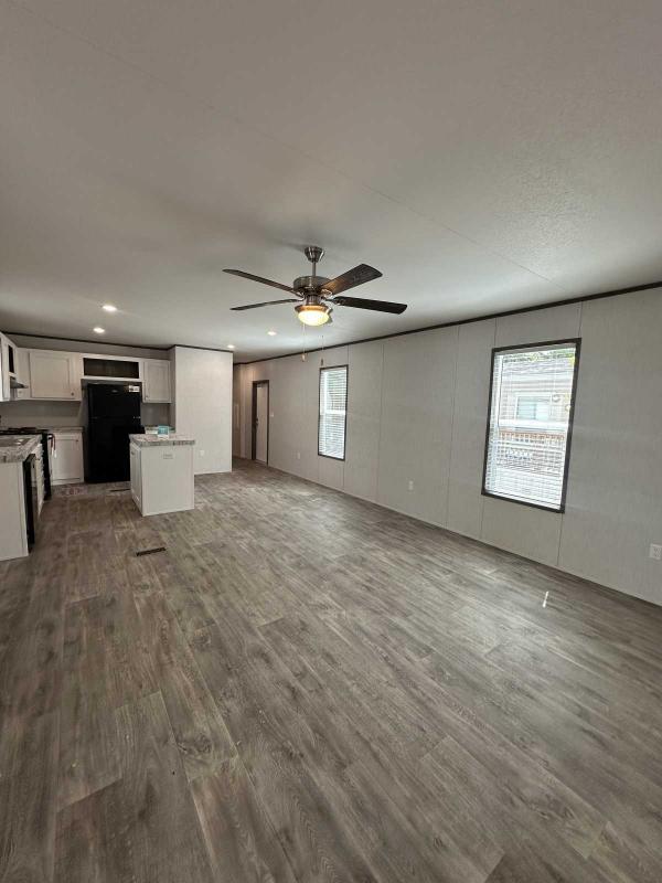 2025 Jessup Tropic Mobile Home