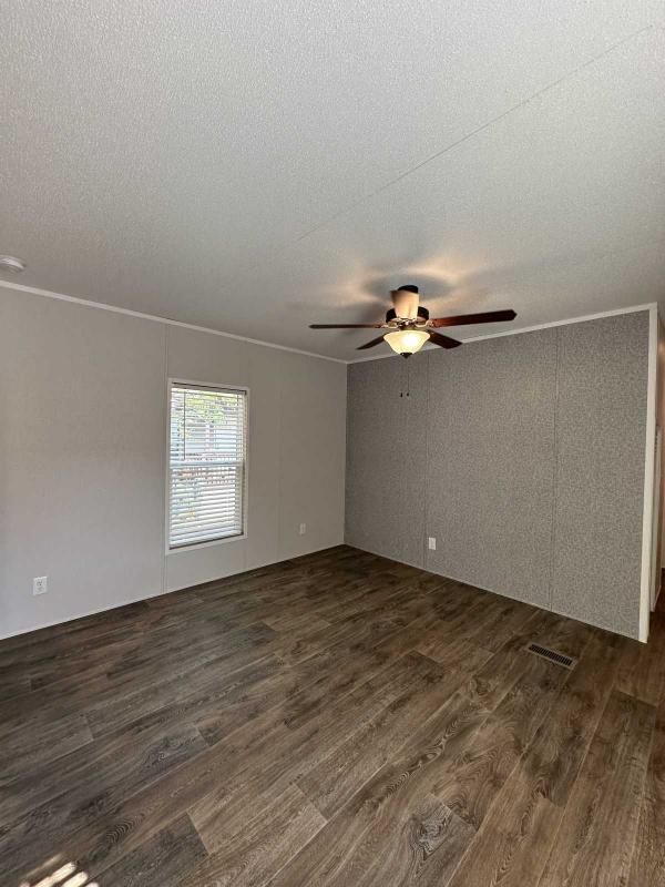 2025 Fleetwood ValuHome Limited Mobile Home