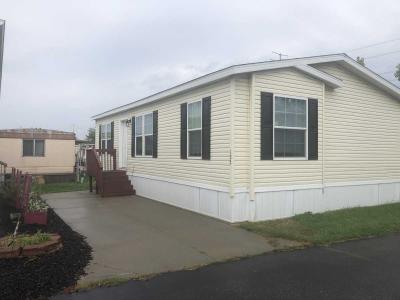 Photo 4 of 9 of home located at 2700 Brookpark Rd #122 Cleveland, OH 44134