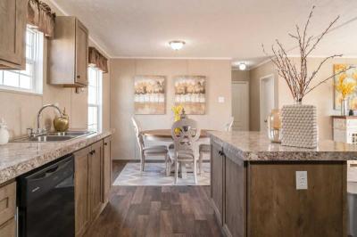 Photo 2 of 7 of home located at 5291 Collins Rd., #41 Jacksonville, FL 32244