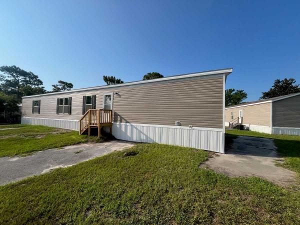 2025 Clayton Blazer Extreme Mobile Home