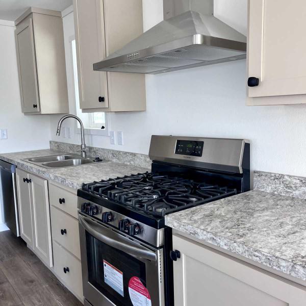 2024 Marlette 24583 Mobile Home