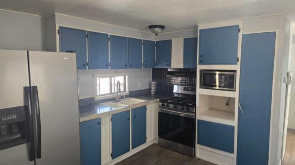 1970 Homette Homette Manufactured Home