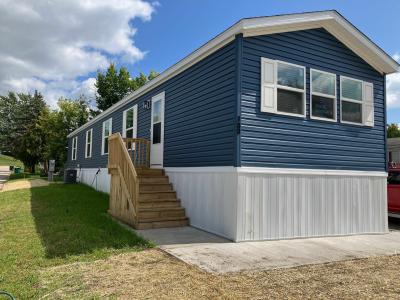 Mobile Home at 6219 S Us Highway 51 Site 100 Janesville, WI 53546