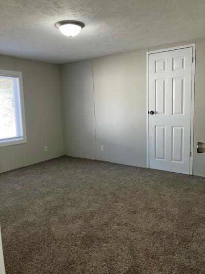 Photo 5 of 9 of home located at 2620 N Washington St #11R Kokomo, IN 46901