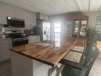 1980 Twin HS Mobile Home