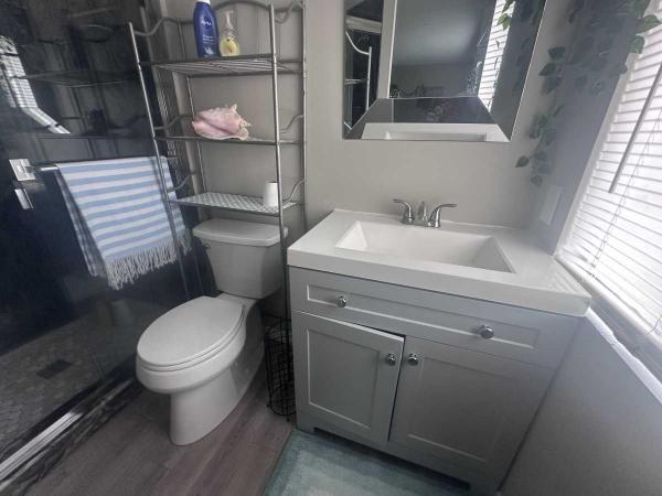 1980 Twin HS Mobile Home