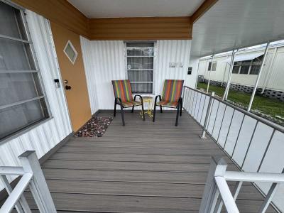 Photo 3 of 16 of home located at 15408 Lakeshore Villa Dr. Tampa, FL 33613