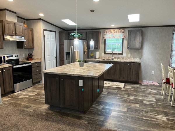 2023 Colony Beacon Prestige Manufactured Home