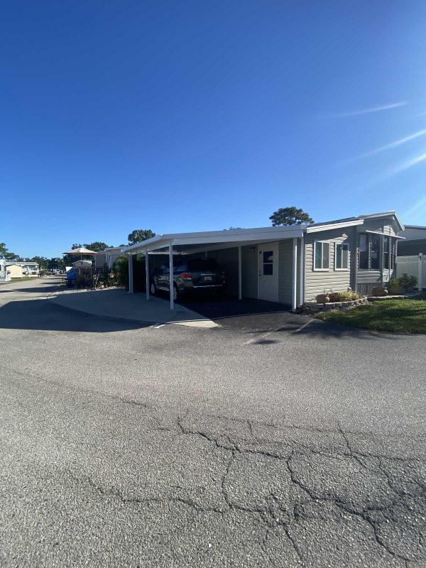 1986 Park model Mobile Home