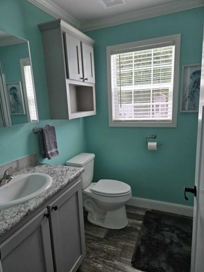 Photo 7 of 8 of home located at 14330 S Us Highway 441 Summerfield, FL 34491