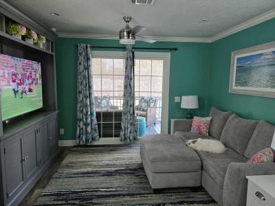 Photo 3 of 11 of home located at 14330 S Us Highway 441 Summerfield, FL 34491
