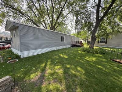 Photo 2 of 10 of home located at 3335 89nd Curve NE Blaine, MN 55449