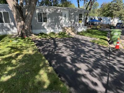 Photo 3 of 10 of home located at 3335 89nd Curve NE Blaine, MN 55449