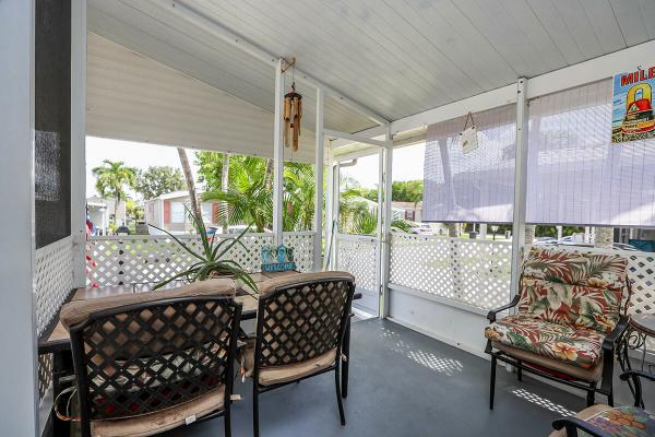 2004 Manufactured Home