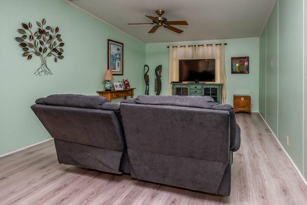 2004 Manufactured Home