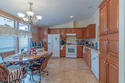 Photo 5 of 21 of home located at 3001 Cabana Dr. Las Vegas, NV 89122