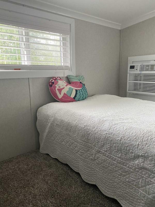 2022 Kropf Lakeside 8042 Mobile Home