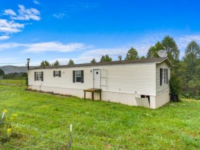 Mobile Home at 118 Delia Young Ln Wartburg, TN 37887