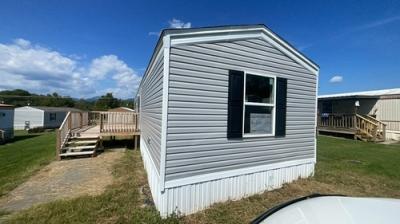 Mobile Home at 212 Crystal Lane Oliver Springs, TN 37840