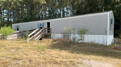 Mobile Home at 2489 Pettiford Ln Spring Hope, NC 27882