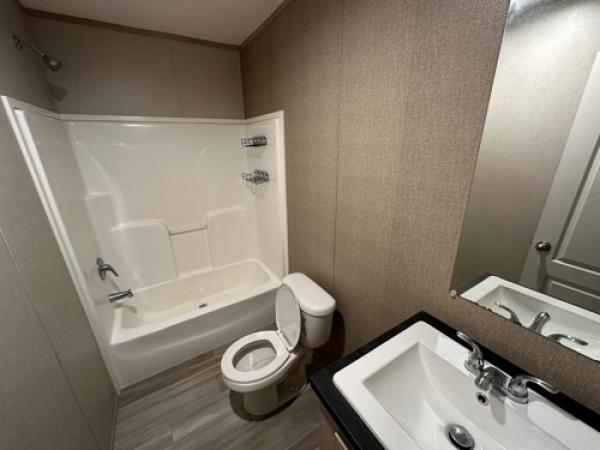 2024 MAYNARDVILLE CLASSIC Manufactured Home