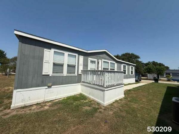 Photo 1 of 2 of home located at 105 Leon Dr Bastrop, TX 78602