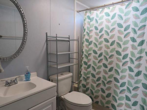 1980 Schult Manufactured Home